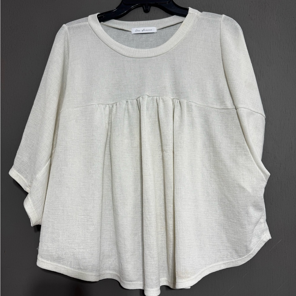 Elegant Mint Green Women's Top